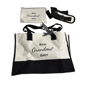 Best Grandma Ever Black and White Tote Bag. New.